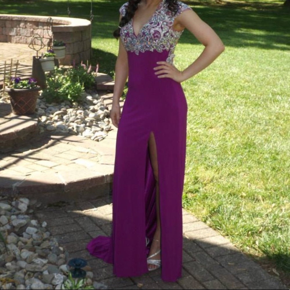 Prom Dress - Picture 5 of 7